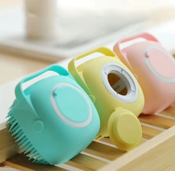 silicone shampoo brushes